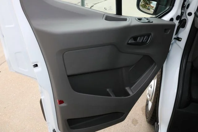 New 2026 Oxford White Ford Cargo Van image 12