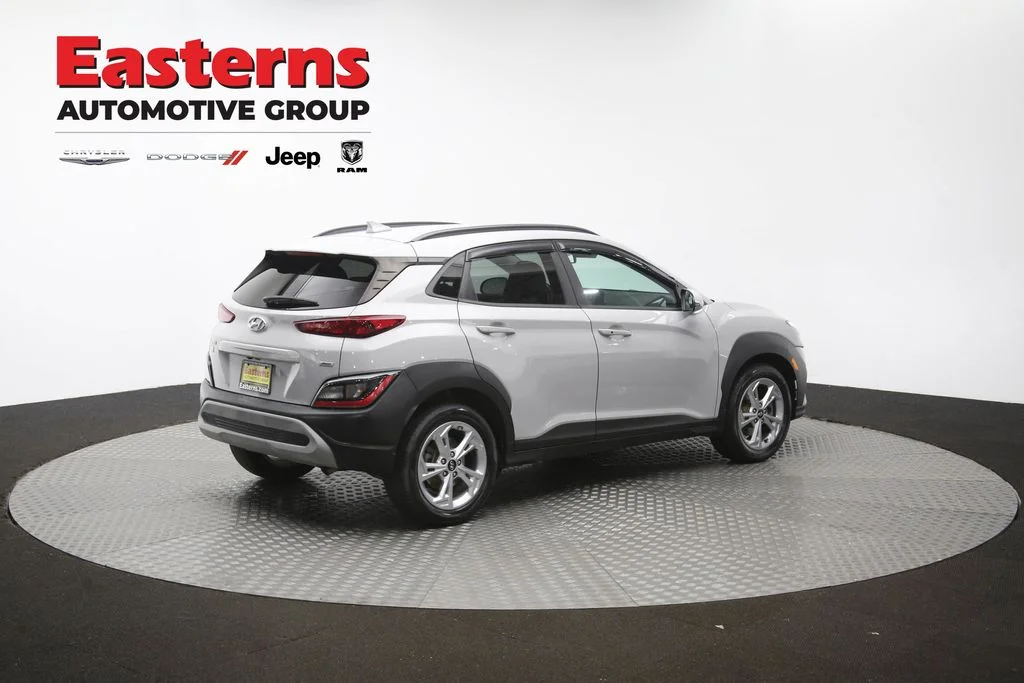 Used 2022 Silver Hyundai SEL image 41