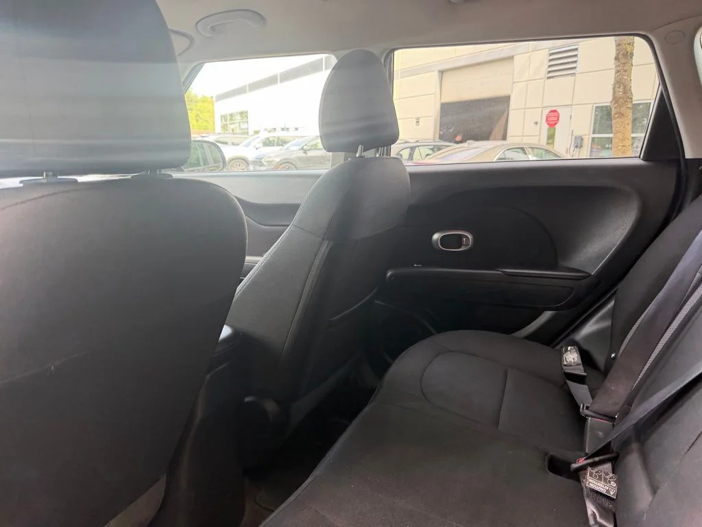 Used 2017 Shadow Black Kia Plus image 15