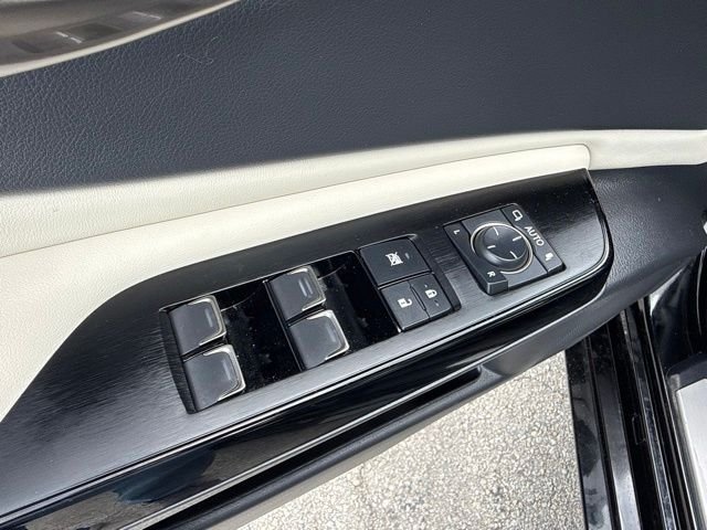 Used 2024 Black Lexus 350 image 30