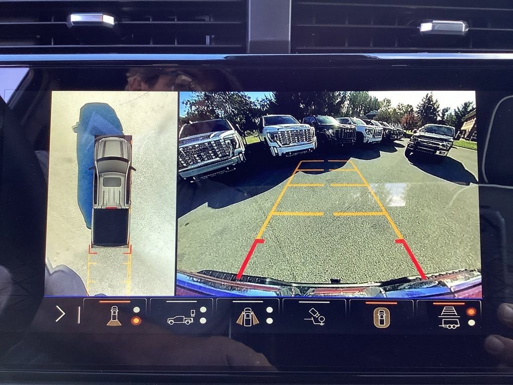 2026 GMC Sierra 1500 AT4X - Photo 16