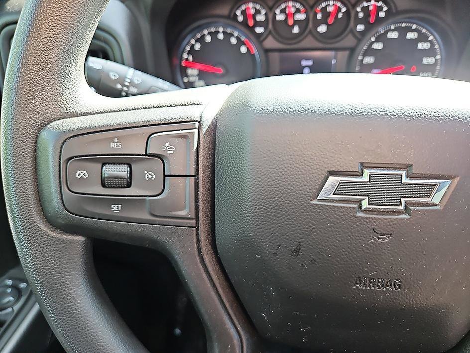 Used 2024 Summit White Chevrolet Custom Trail Boss image 27