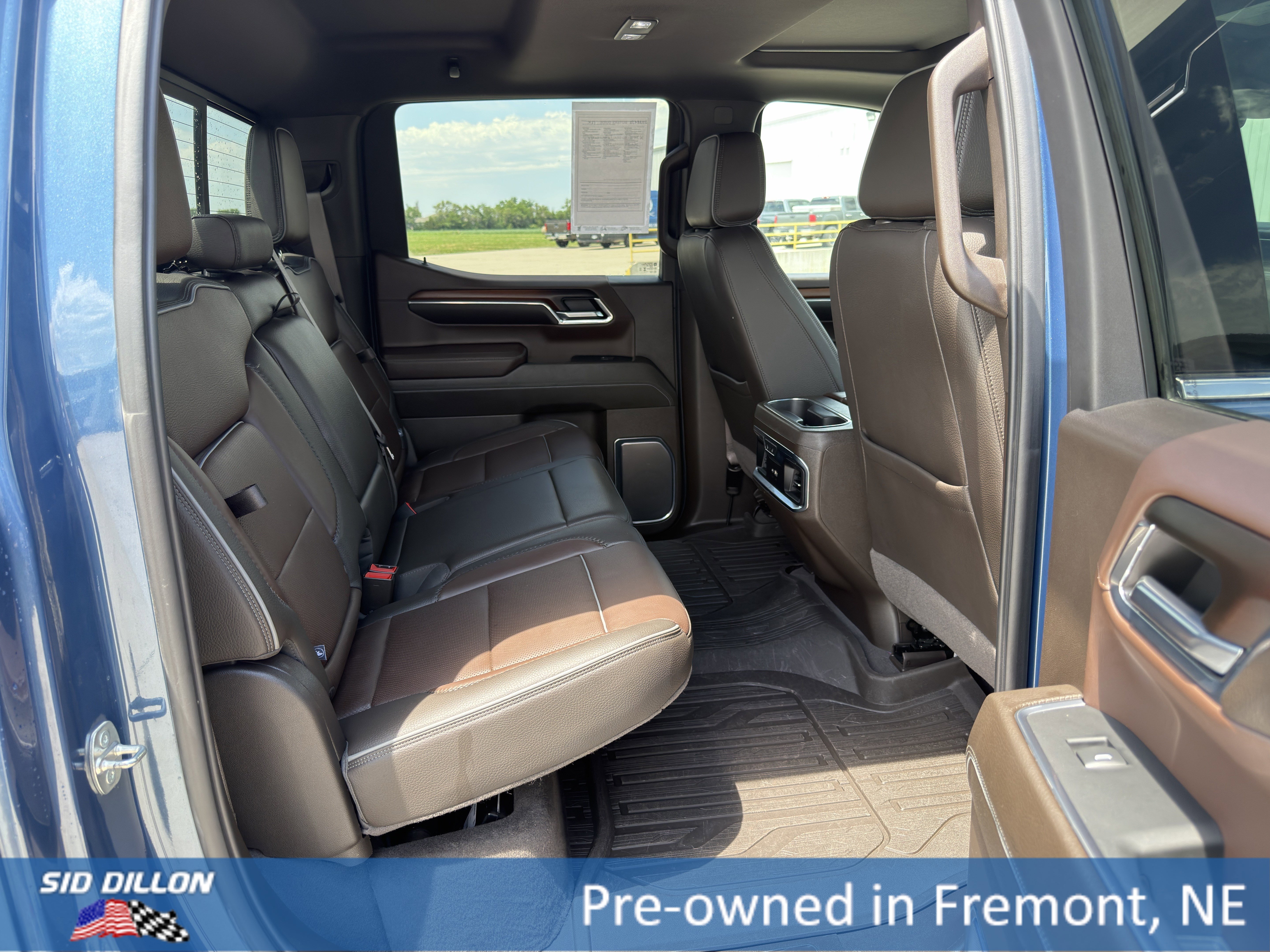Used 2024 Downpour Metallic GMC Denali image 19