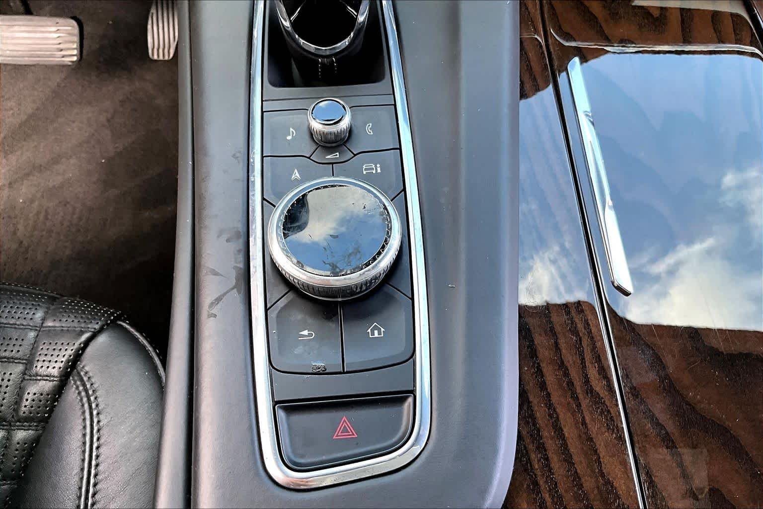 Used 2022 Galactic Gray Metallic Cadillac Premium Luxury Platinum image 34