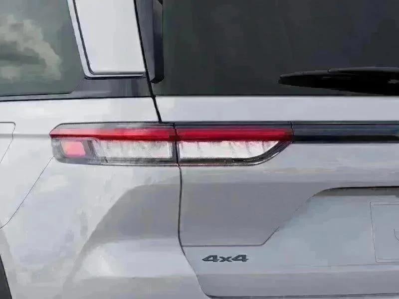 New 2026 Bright White Clearcoat Jeep Laredo image 35