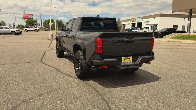 2025 Toyota Tacoma TRD Pro - Photo 7
