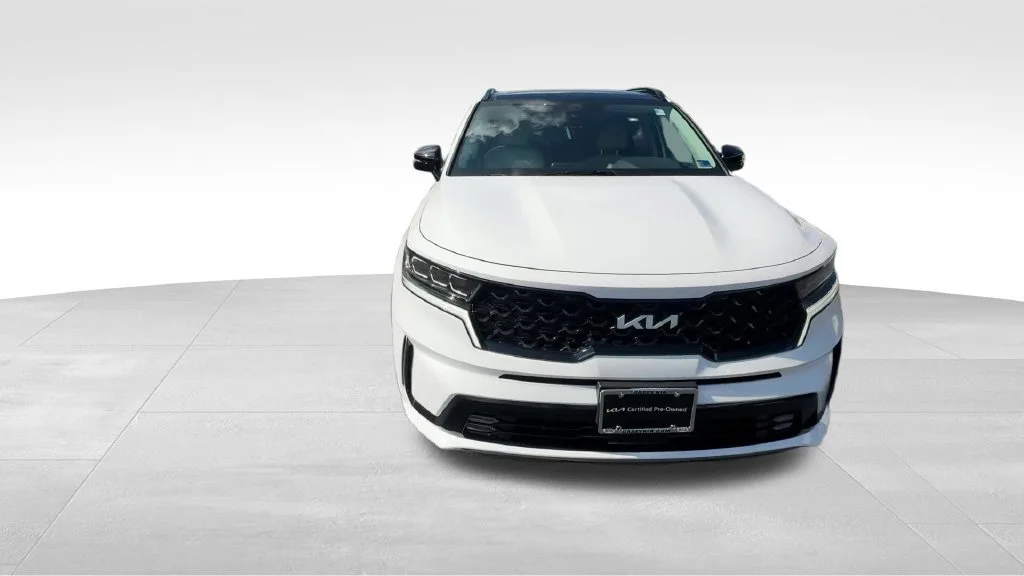 Certified Used 2023 White Kia SX image 11