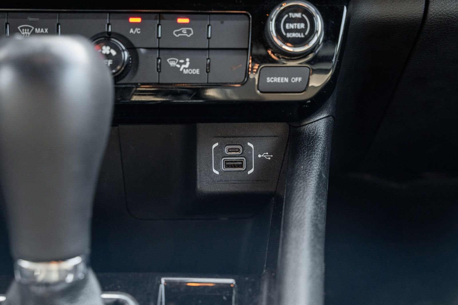 2024 Jeep Compass Latitude - Photo 31
