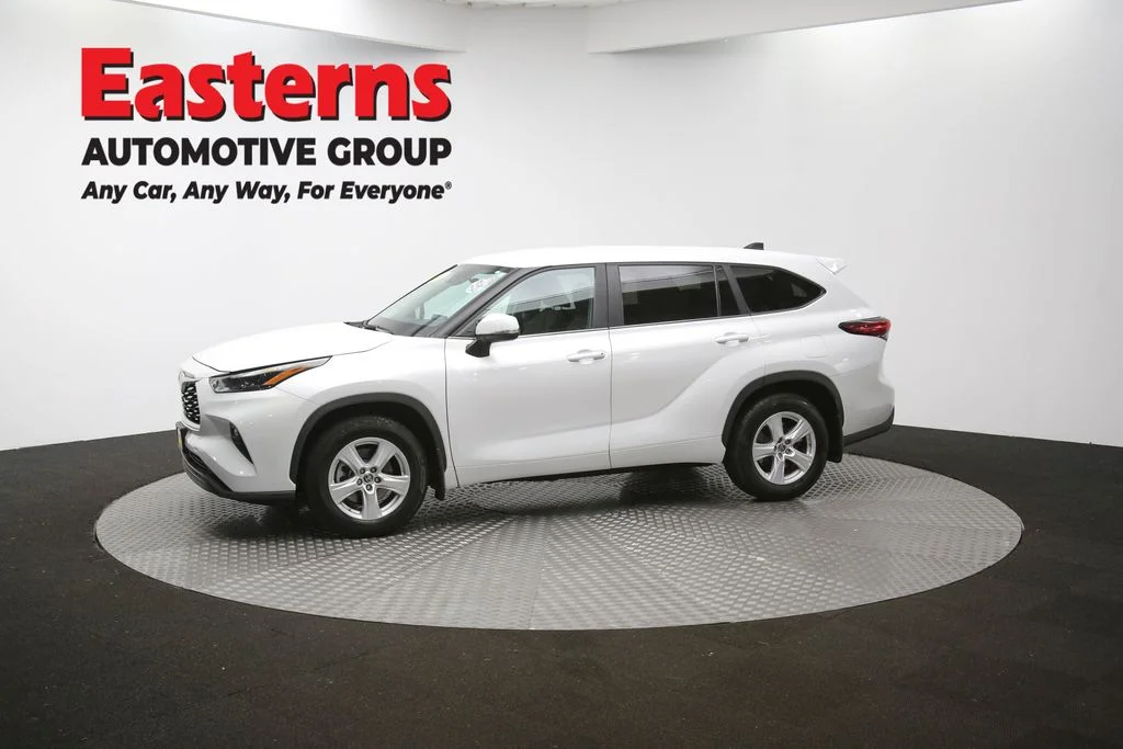 Used 2023 White Toyota LE image 58