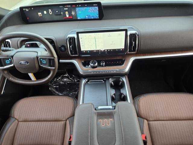 New 2026 Star White Metallic Tri-Coat Ford MAX King Ranch® image 41