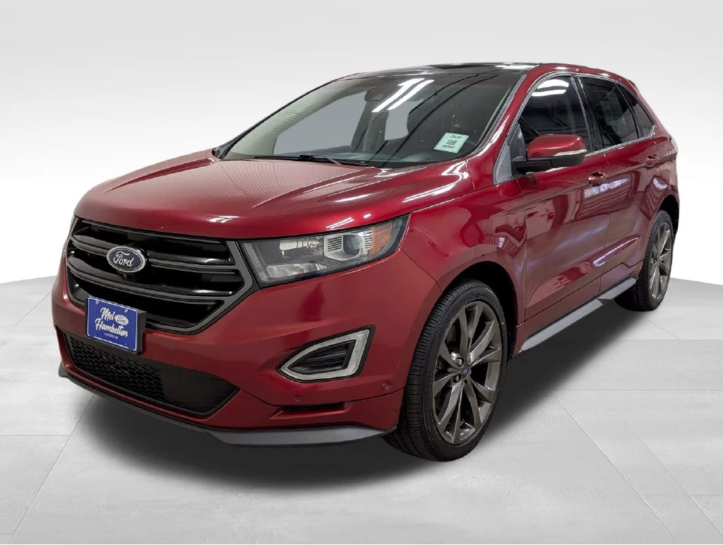 Used 2016 Red Ford Sport image 17