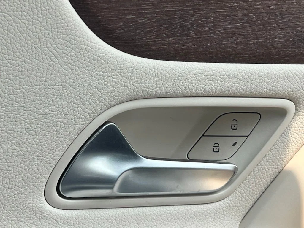Certified Used 2023  Mercedes-Benz CLA 250 image 41
