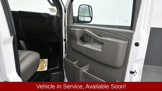 Used 2024 White Chevrolet LS image 17