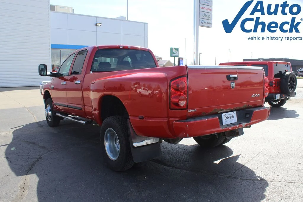 Used 2007 Red Dodge SLT image 5