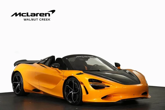 2025 McLaren 750S Spider