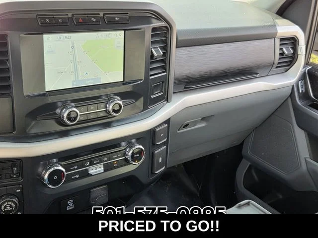 Used 2022 White Ford XLT image 28