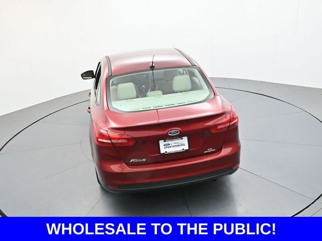 Used 2016 Red Ford SE image 41