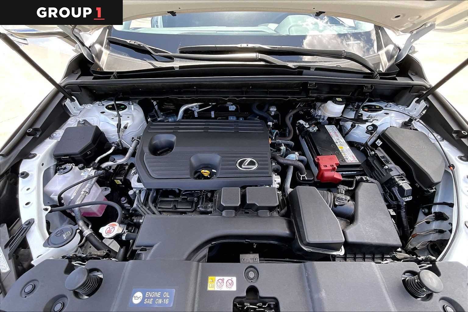 Used 2025 Eminent White Pearl Lexus  image 29