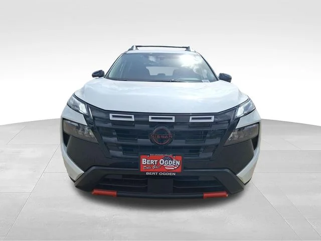 New 2026 Everest White Pearl TriCoat Nissan Rock Creek® image 2