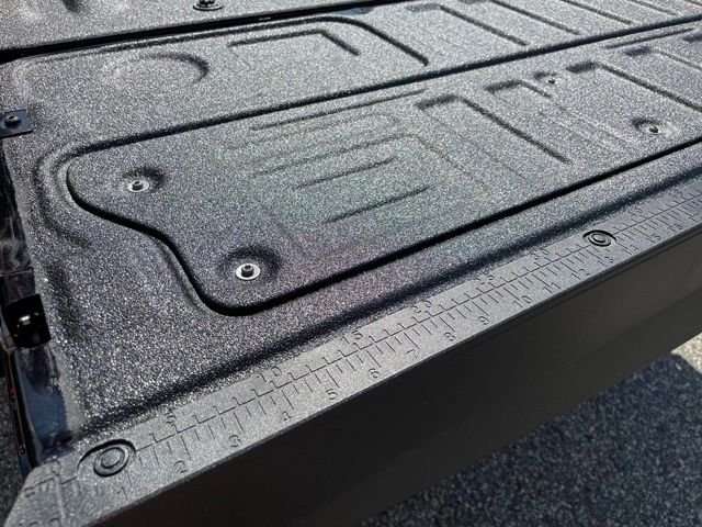 New 2026 Agate Black Metallic Ford F-250® Lariat® image 60