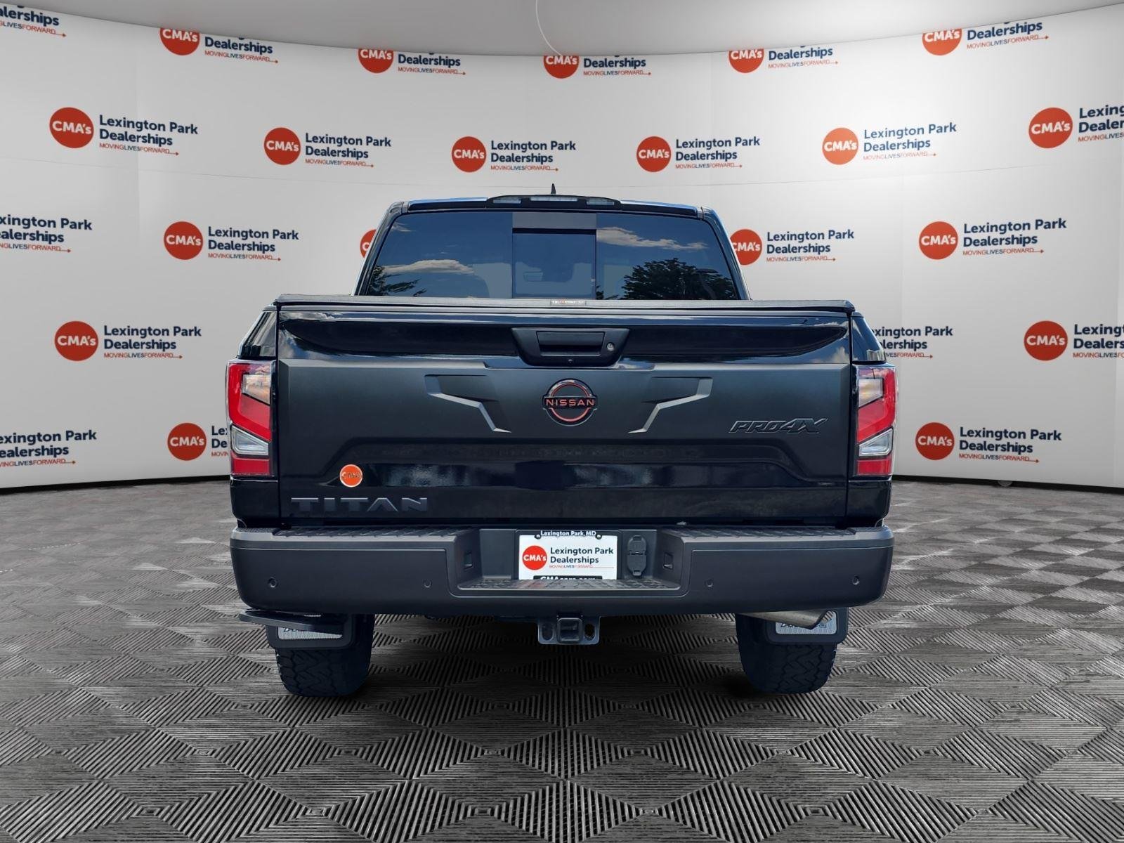 Used 2023 Super Black Nissan PRO-4X image 6