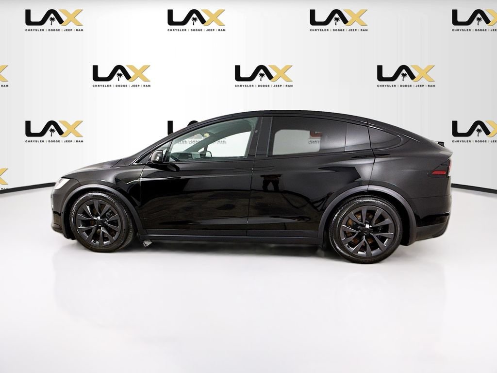 Used 2023 Black Tesla Standard Range image 4