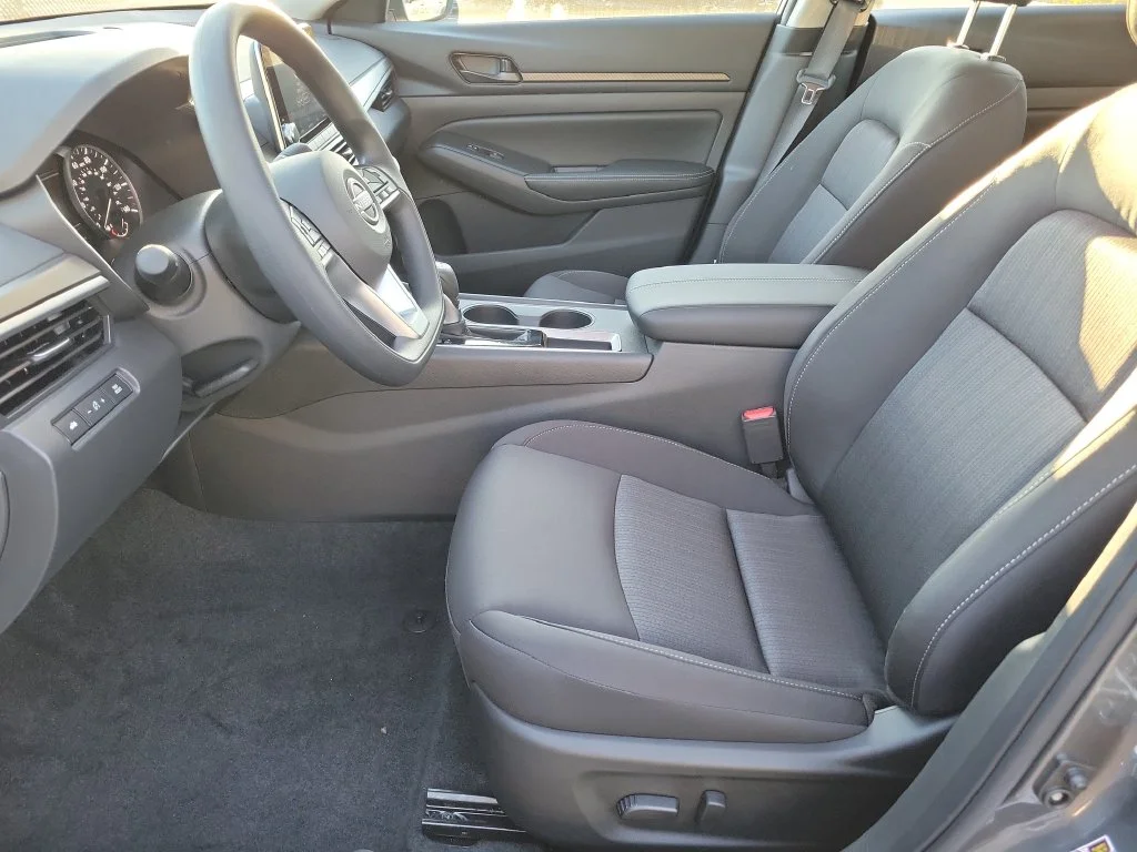 New 2026 Gray Nissan 2.5 SV image 20