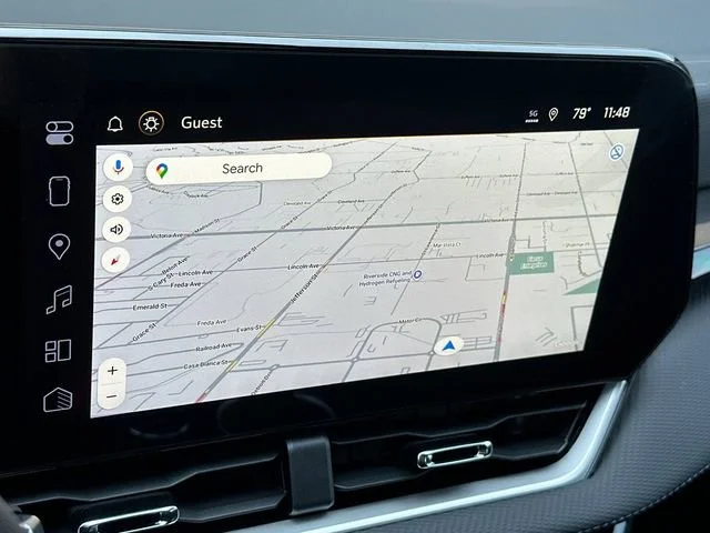 New 2026 Summit White Chevrolet LT image 19