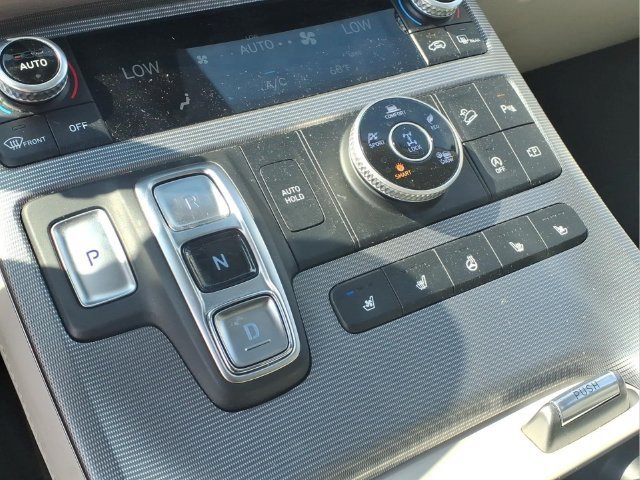Used 2024  Hyundai Calligraphy image 9
