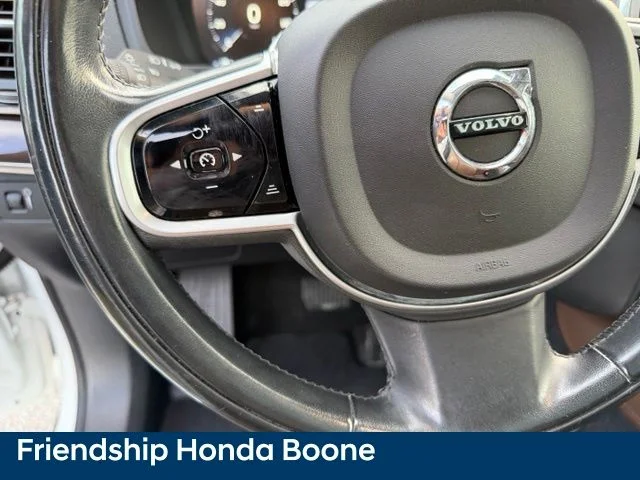 Used 2019 White Volvo T6 Momentum image 17
