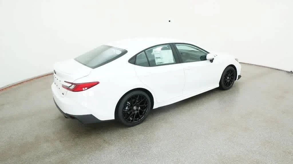 New 2026 Ice Cap Toyota SE image 9