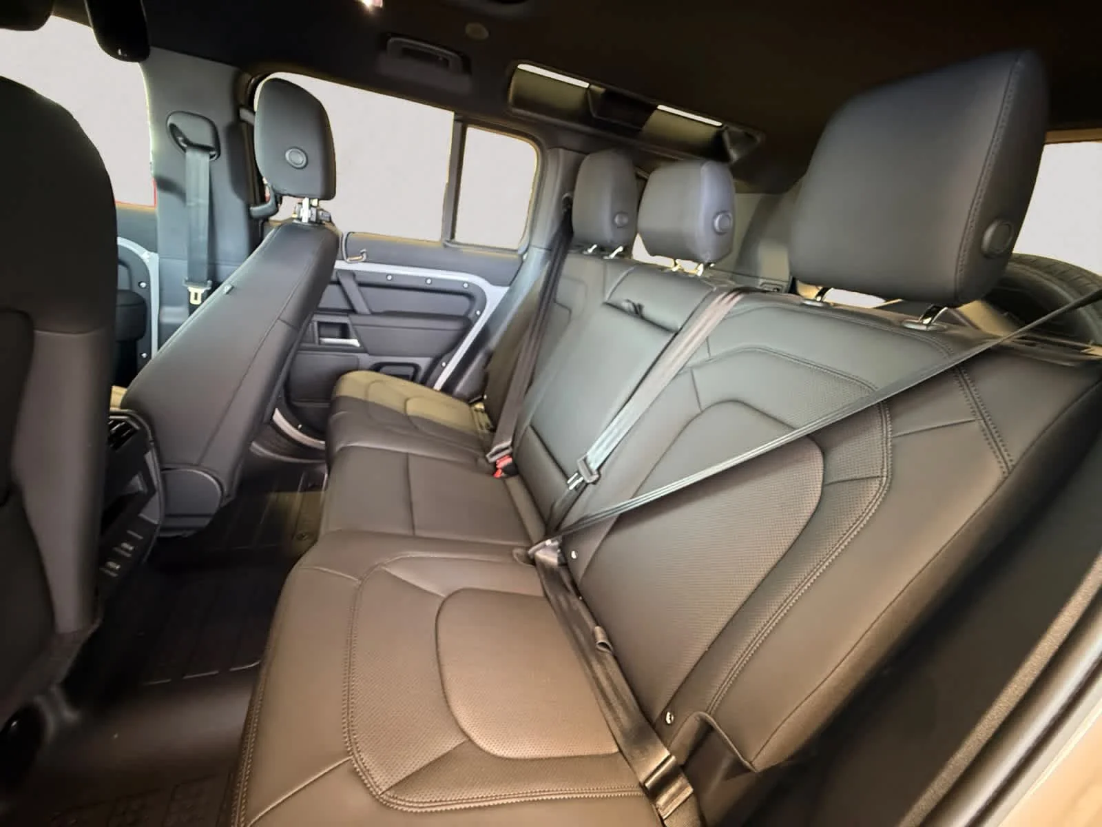 New 2026 Borasco Grey Land Rover S image 13