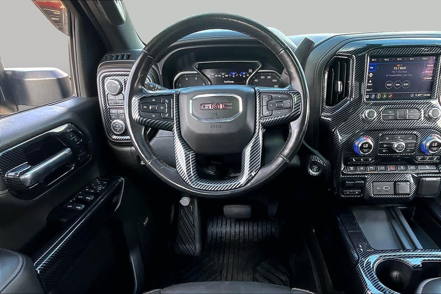 Used 2020 Onyx Black GMC AT4 image 6