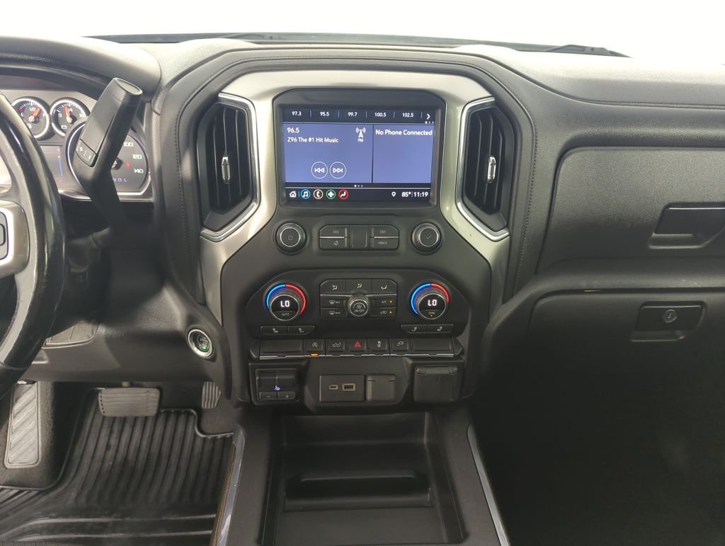 Used 2019 Silver Chevrolet RST image 24