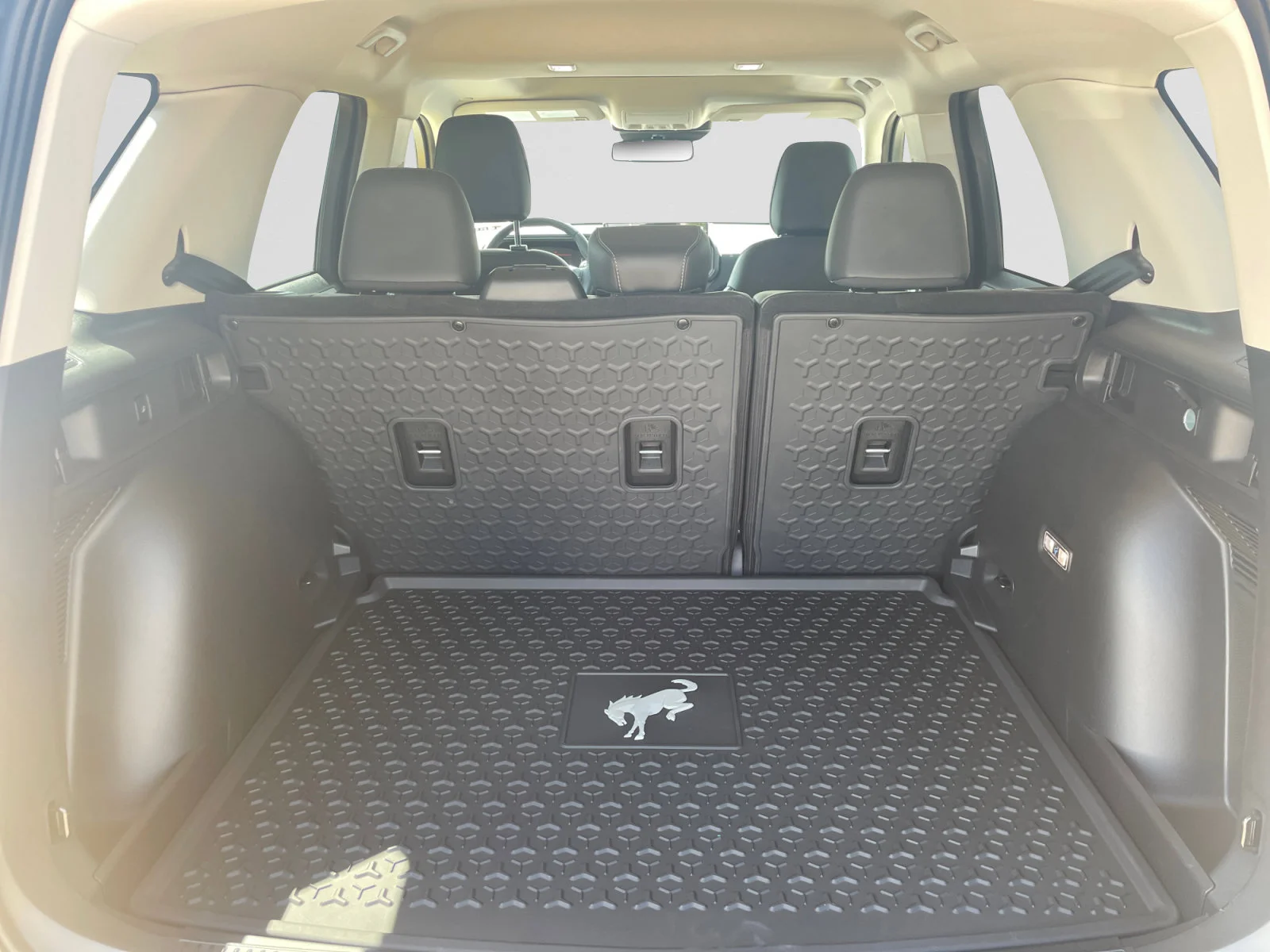 New 2026 Carbonized Grey Metallic Ford Outer Banks image 10