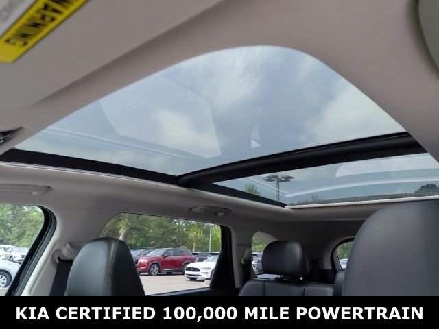 Used 2024 Black Kia S image 23
