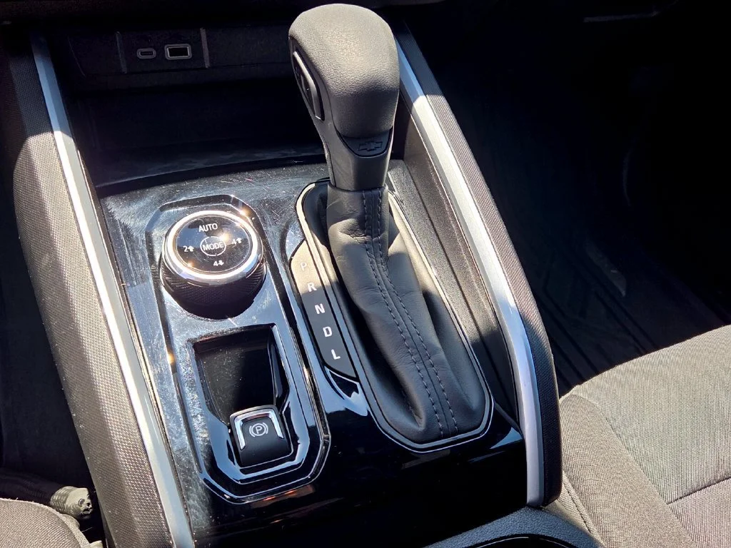 Used 2024 Summit White Chevrolet Trail Boss image 22