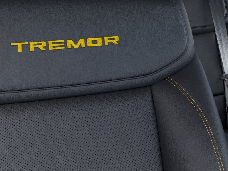 New 2027 Star White Metallic Tri-Coat Ford Tremor® image 16