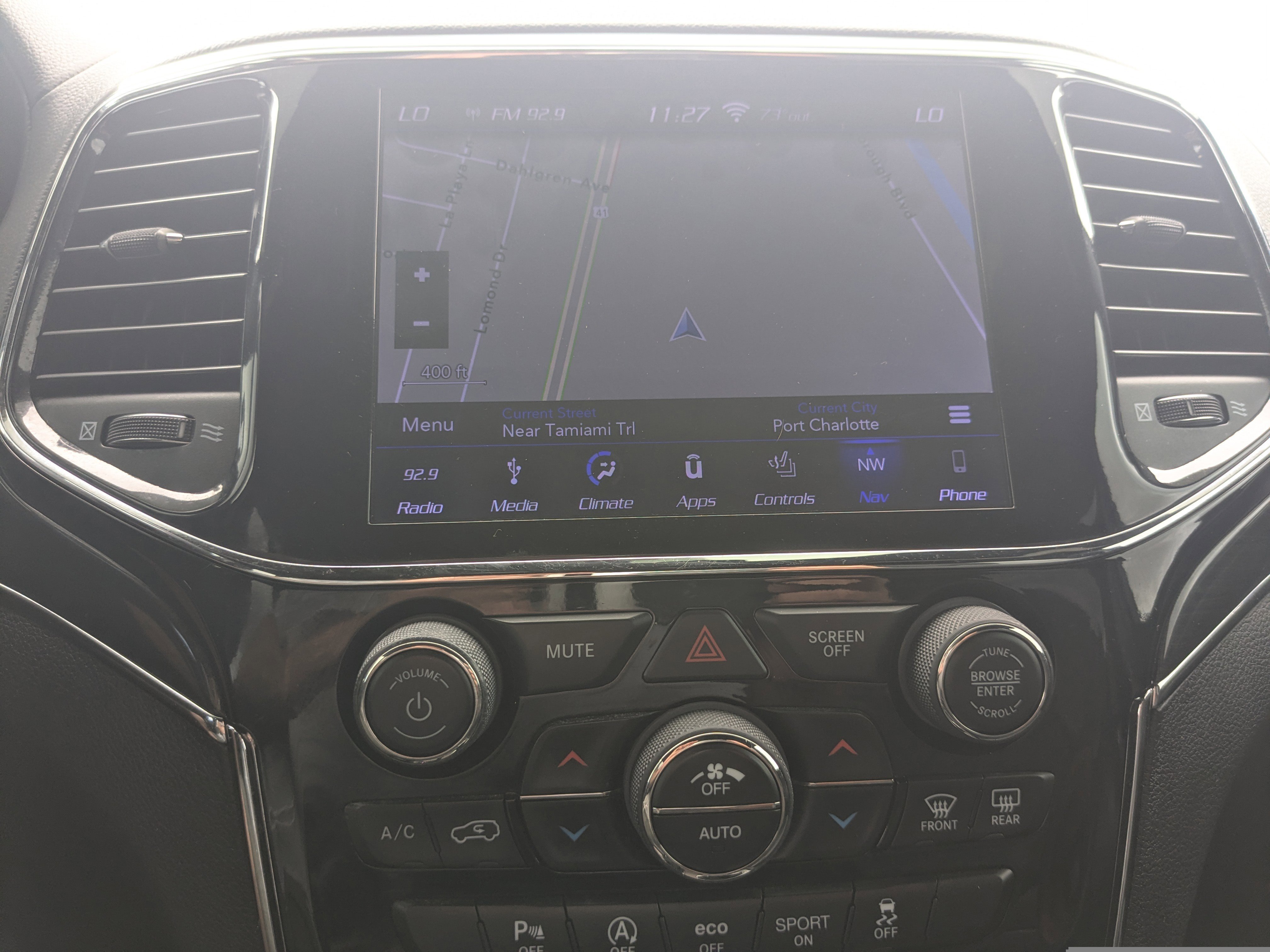 Used 2019 Granite Crystal Metallic Clearcoat Jeep Overland image 24