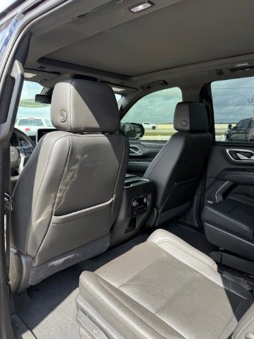 Used 2021 Midnight Blue Metallic Chevrolet Z71 image 16