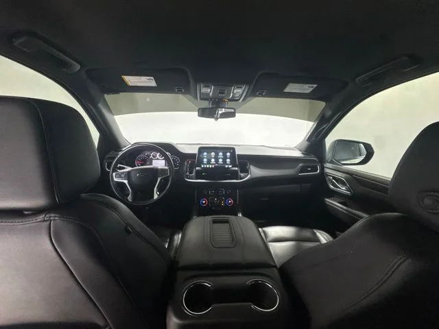 Used 2021 White Chevrolet Z71 image 17