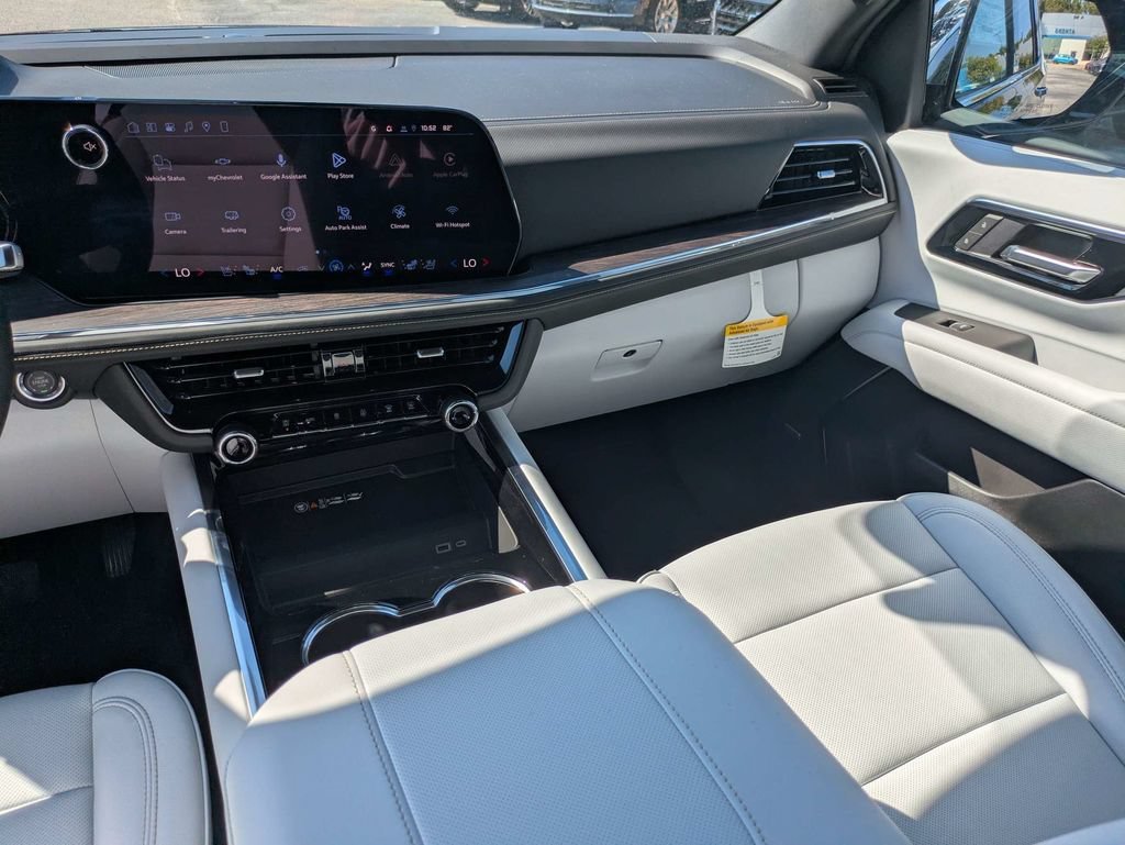 2026 Chevrolet Tahoe Premier - Photo 18