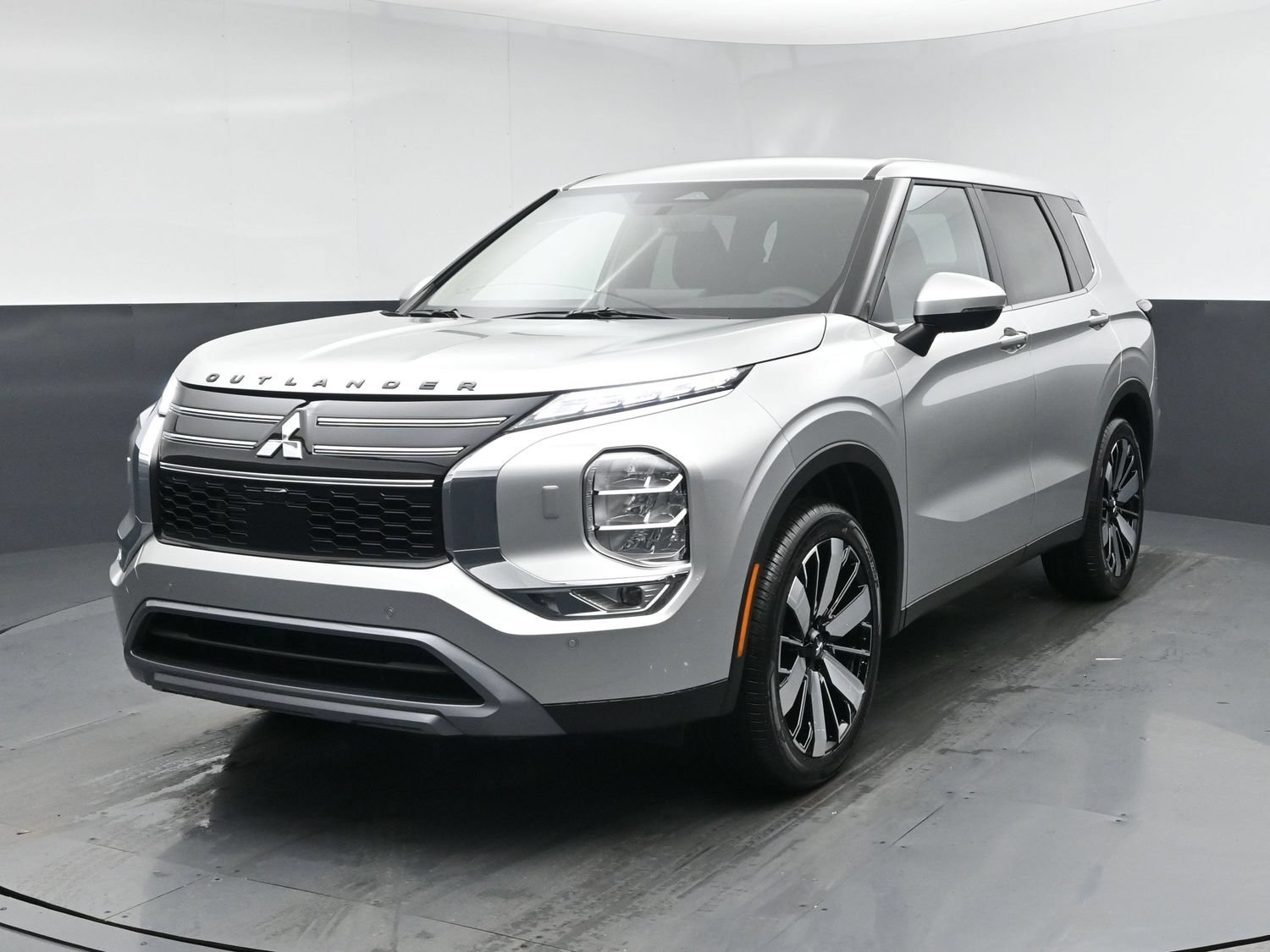 New 2026 Gray Mitsubishi SE 1.5T S-AWC image 24