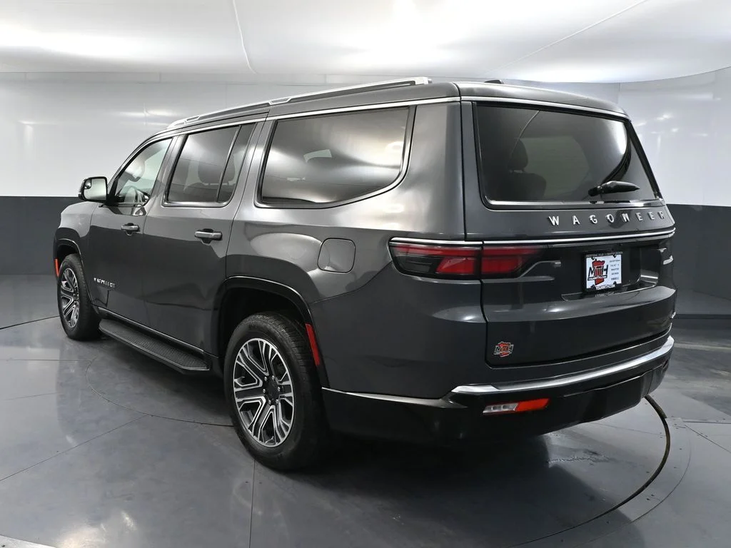 2024 Jeep Wagoneer Series II - Photo 8