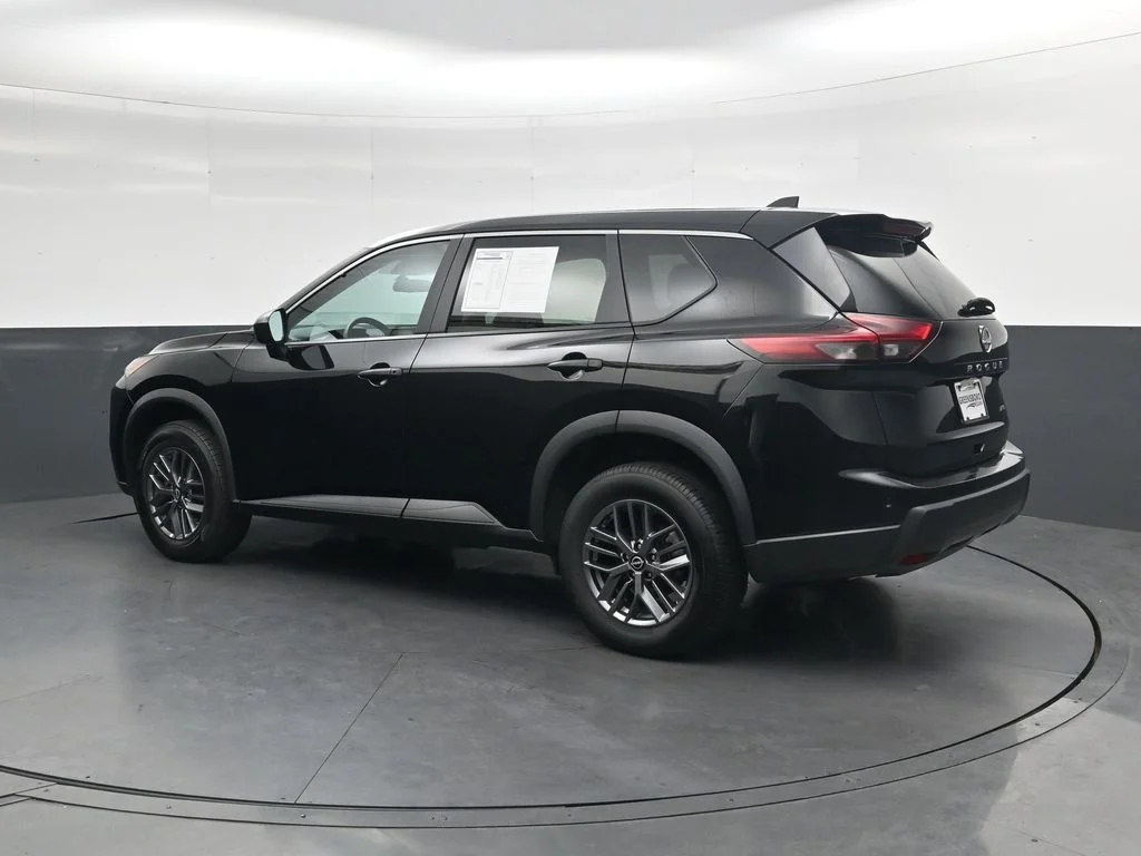 Used 2024 Black Nissan S image 10