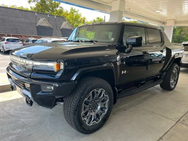 2025 GMC Hummer EV 3X's photo