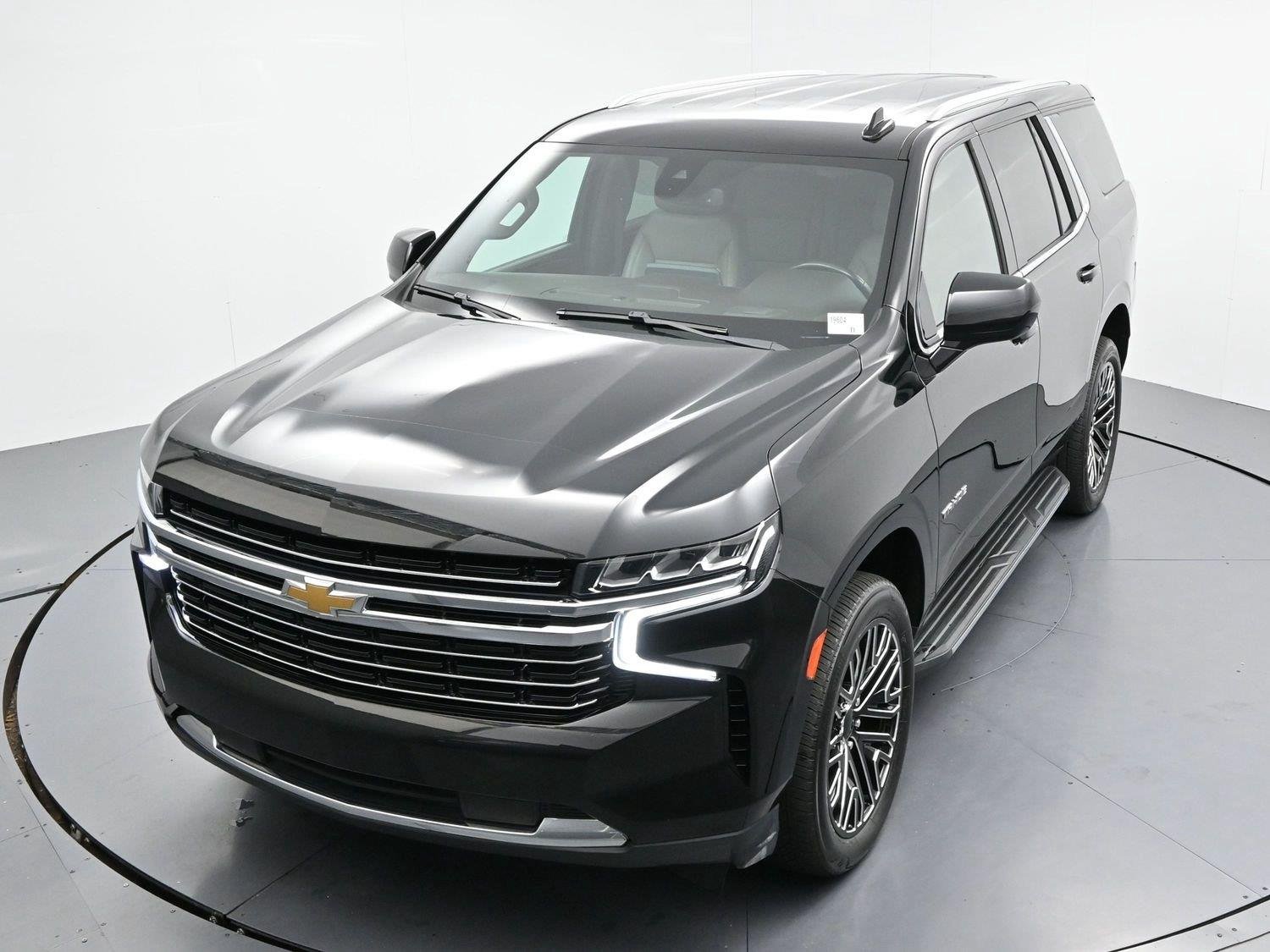 Used 2021 Black Chevrolet LT image 40