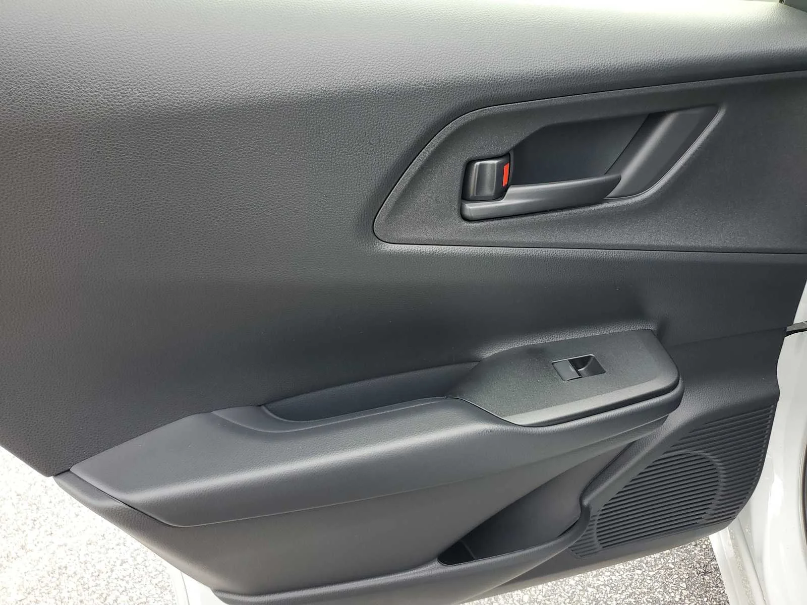 New 2026 Wind Chill Pearl Toyota SE image 10