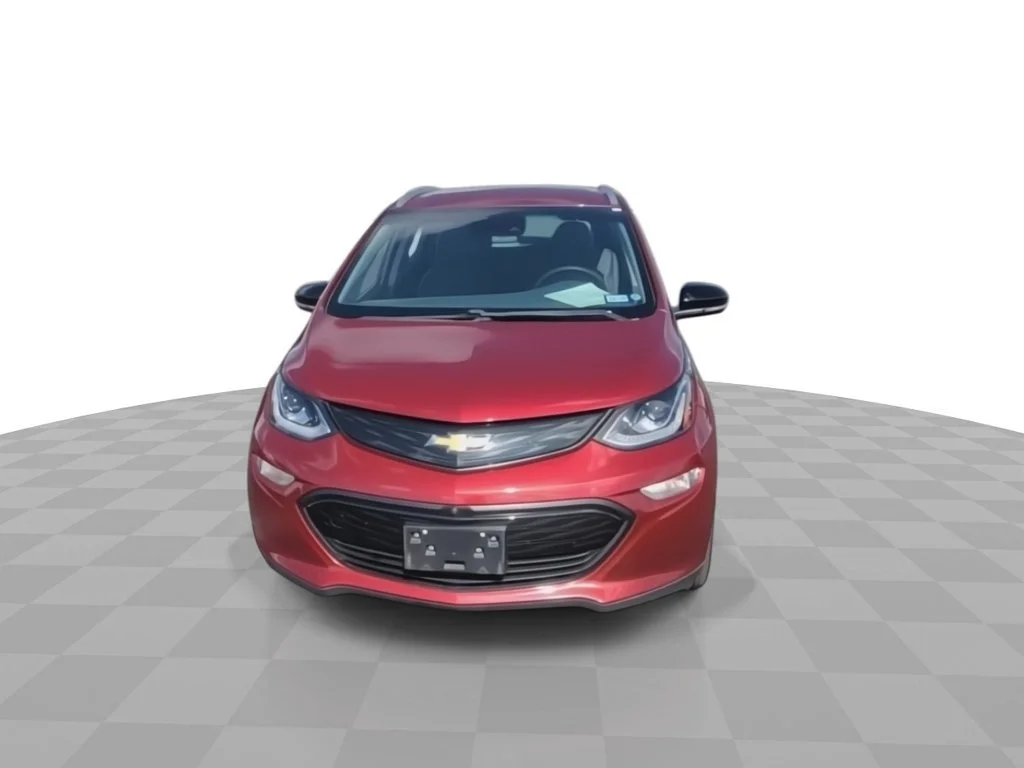 Certified Used 2017 Includes (TUS) Black grille. Chevrolet Premier image 3