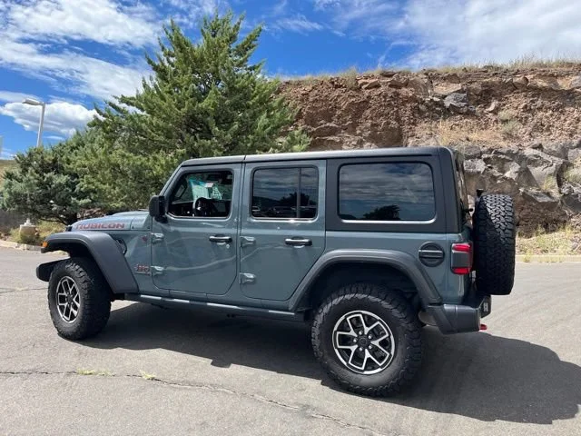 Used 2025 Anvil Clearcoat Jeep Rubicon image 12